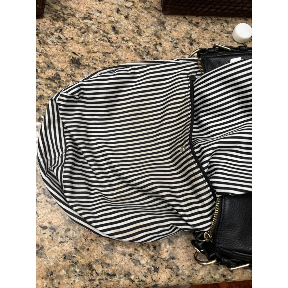 Kate‎ Spade Cobble Hill Black Pebble Leather Shoulder Hand Bag